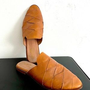 Seychelles brown leather mules